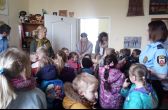 Wizyta dzieci z Przedszkola "Kuntersztyn" przy SP 16 w Straży Miejskiej